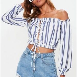 MISSGUIDED Tie Front Crop Top